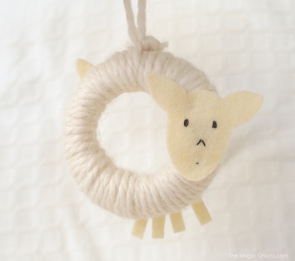 Sheep-Ornament-10