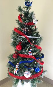 Patriotic Themed Christmas Tree | OrnamentShop.com
