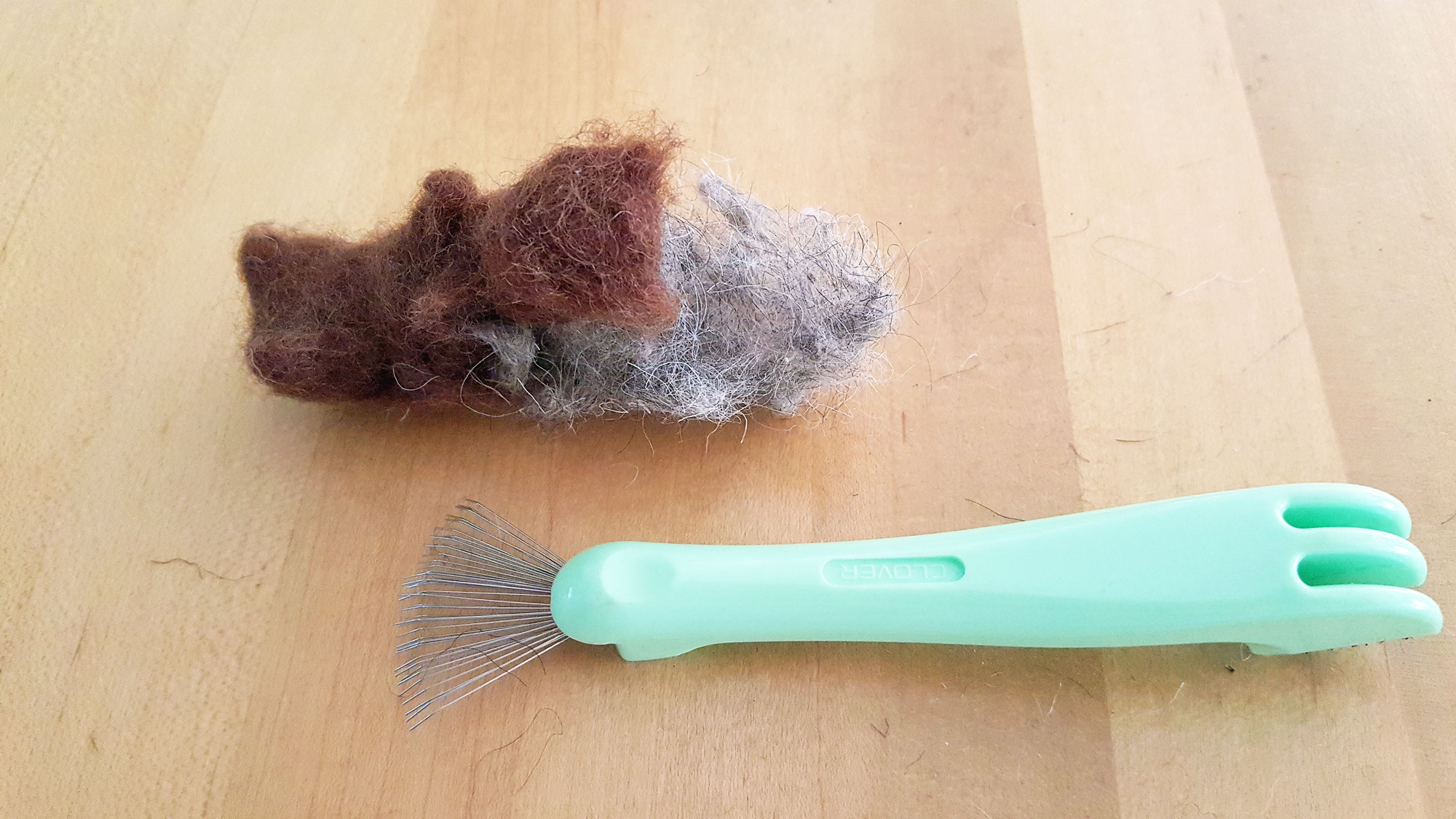 Step 6 is to fluff out the tail with a comb. | OrnamentShop.com