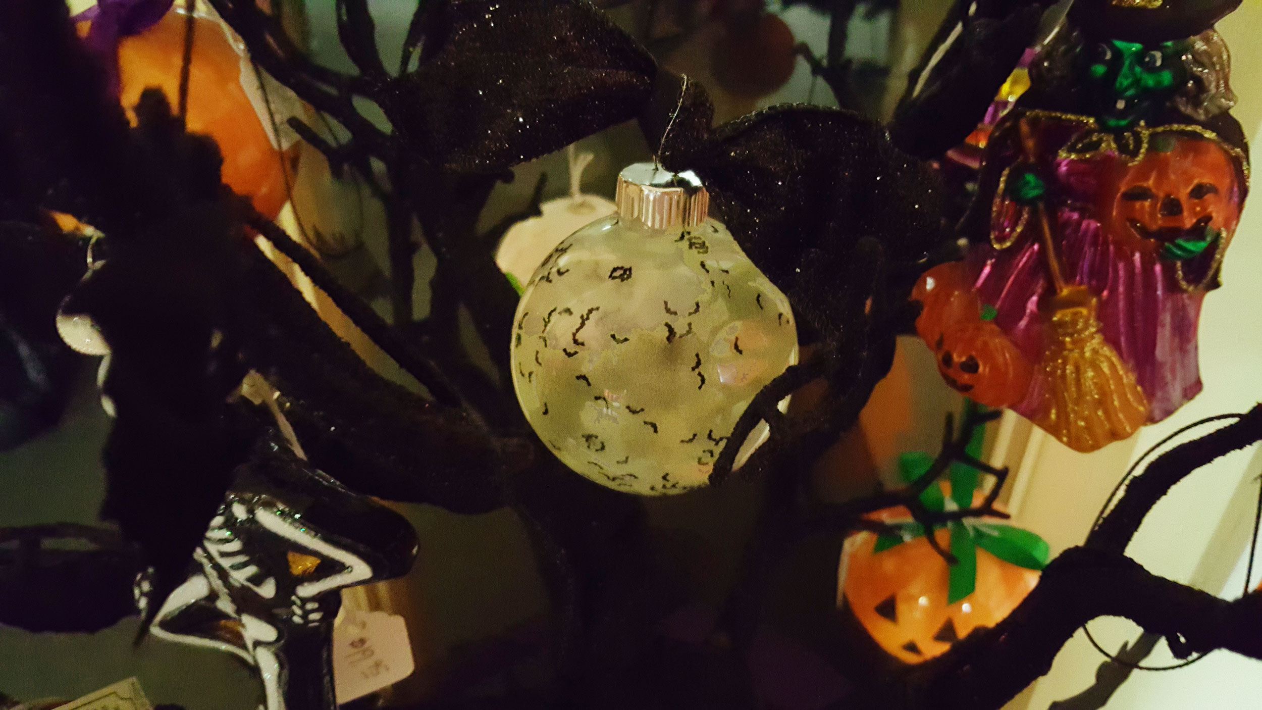 Halloween-Ornament-Main