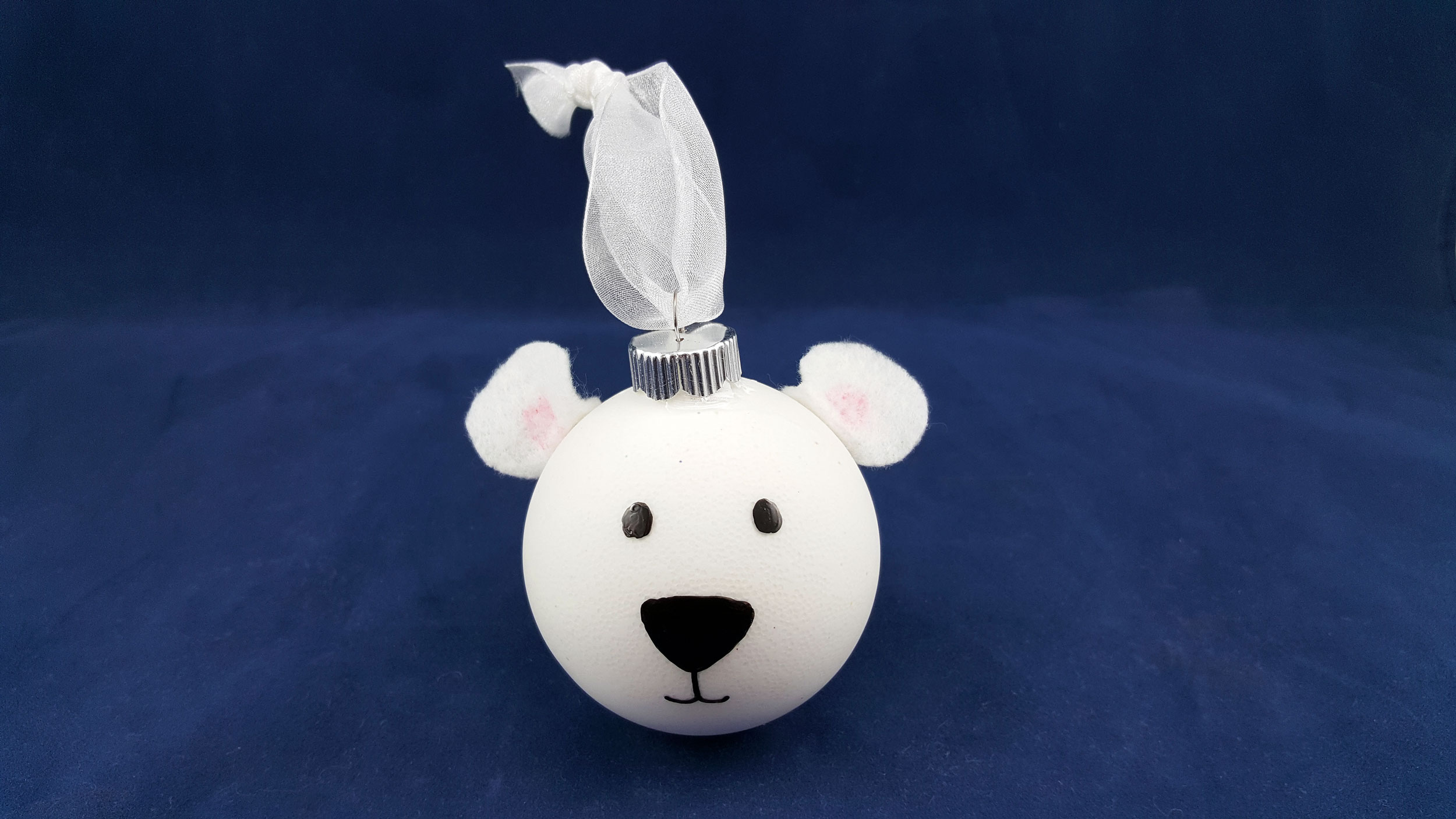 An adorable DIY Polar Bear Ornament Christmas Craft. | OrnamentShop.com
