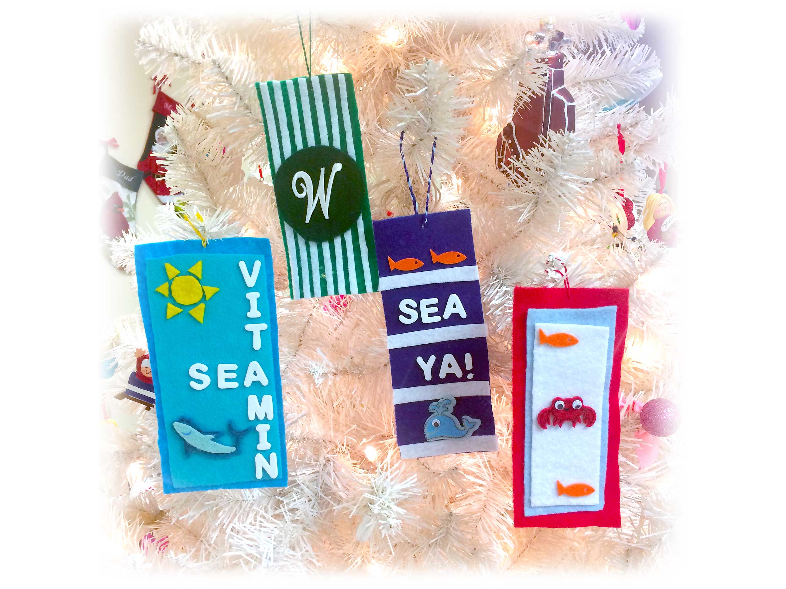 DIY beach towel ornaments on tree. | OrnamentShop.com