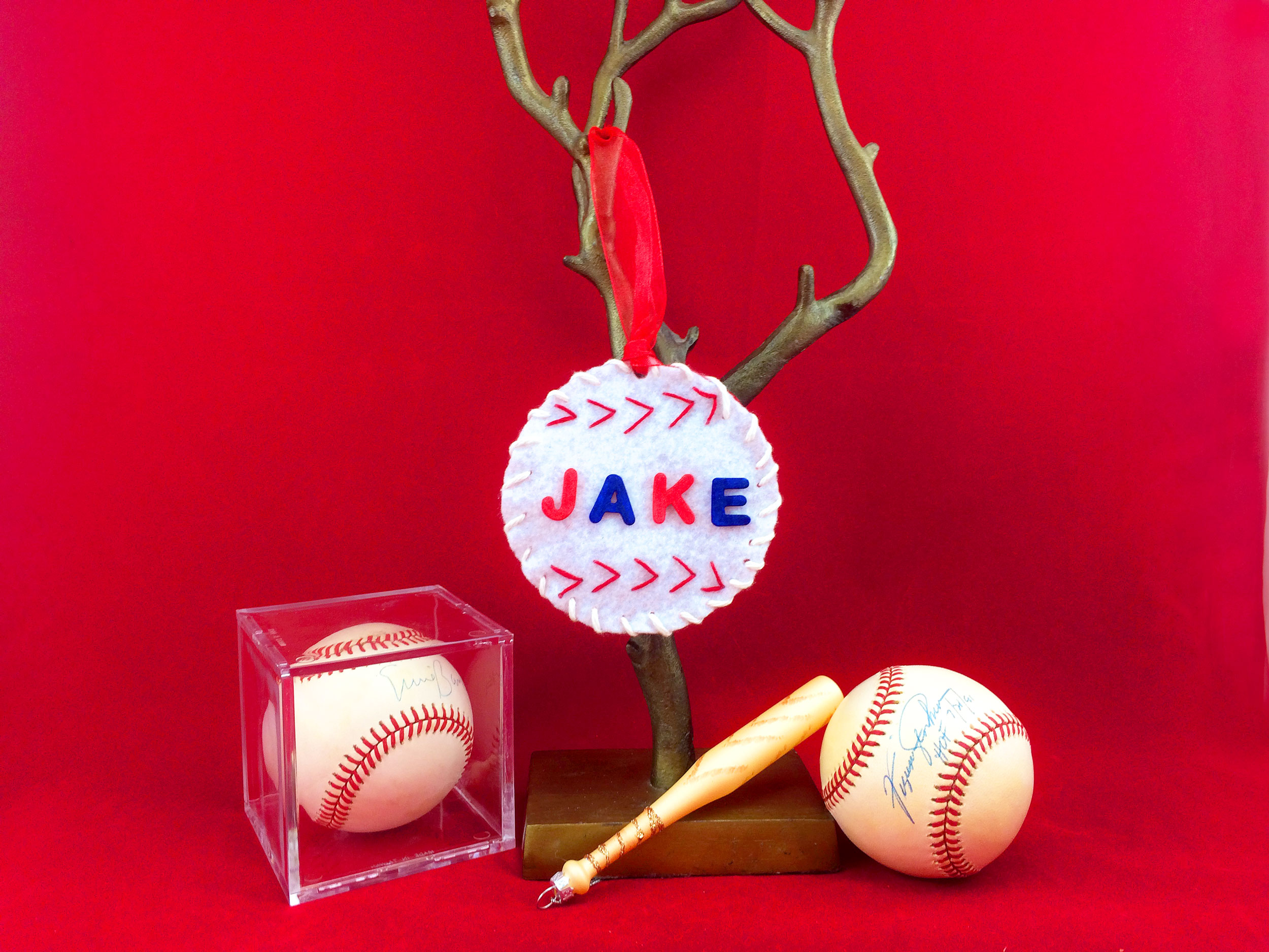 Baseball Ornament Feature