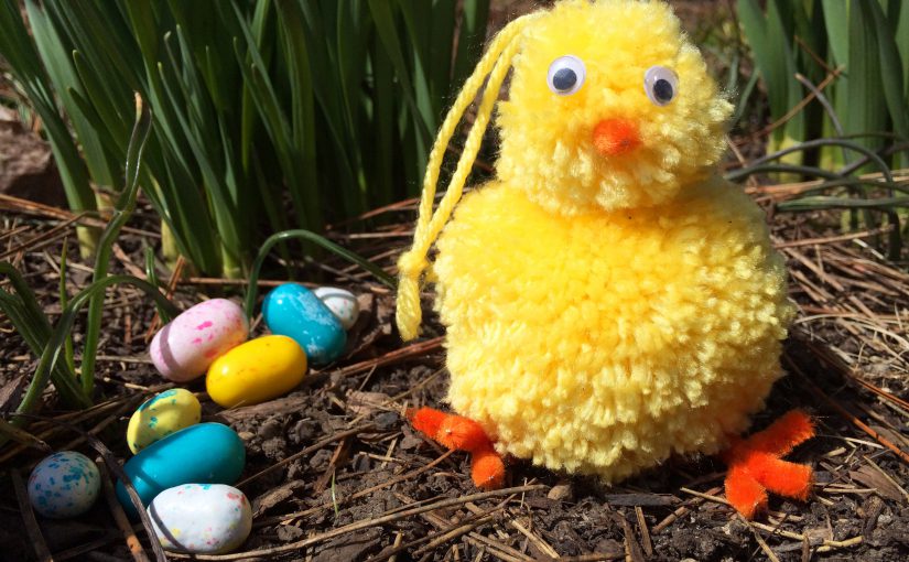 Finished DIY Easter Chick Ornament in the Grass | OrnamentShop.com